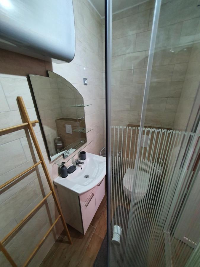Zita - Heart Of Rovinj, Apartment For 2, Free Parking, 2Min Center, 5Min Beach Walk Eksteriør bilde