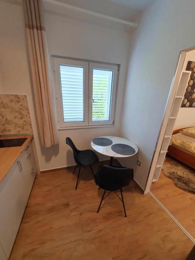 Zita - Heart Of Rovinj, Apartment For 2, Free Parking, 2Min Center, 5Min Beach Walk Eksteriør bilde