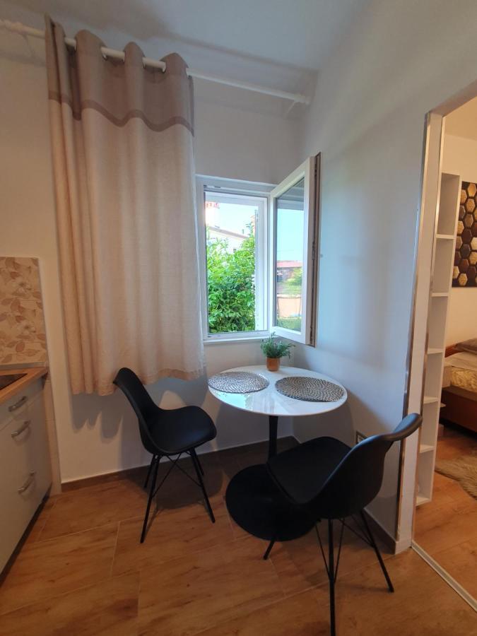 Zita - Heart Of Rovinj, Apartment For 2, Free Parking, 2Min Center, 5Min Beach Walk Eksteriør bilde